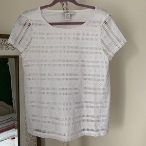 Vineyard vines white tee shirt